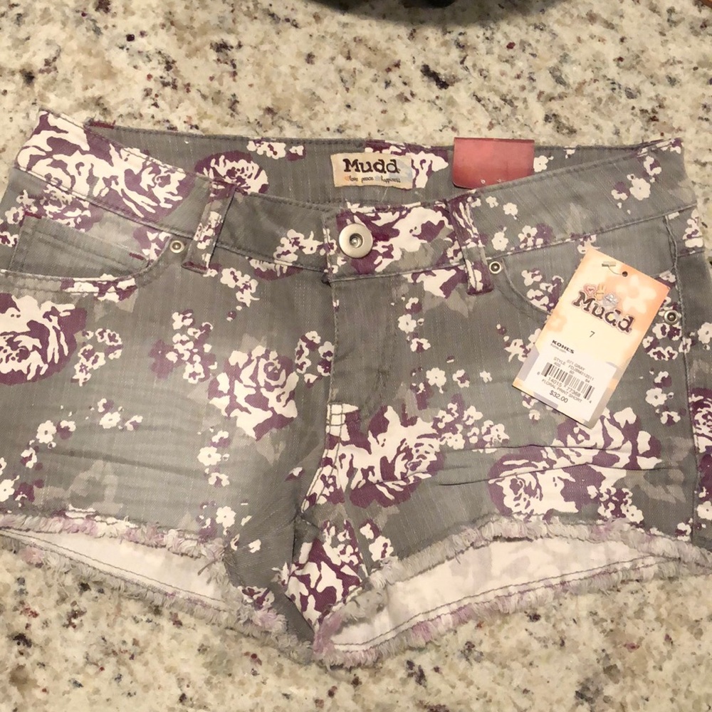 NWT Mudd shorts